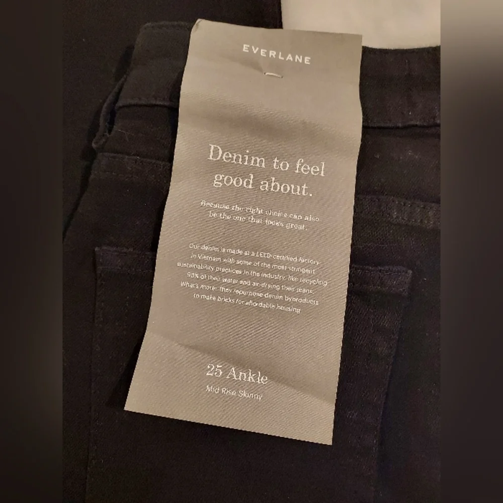 NWT Everlane midrise ankle jean, black, 25 - Picture 5 of 8
